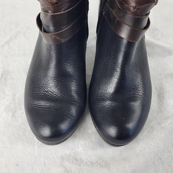 SOLD | Pikolinos Verona Black Leather Bootie | 6.5 - Picture 4 of 8